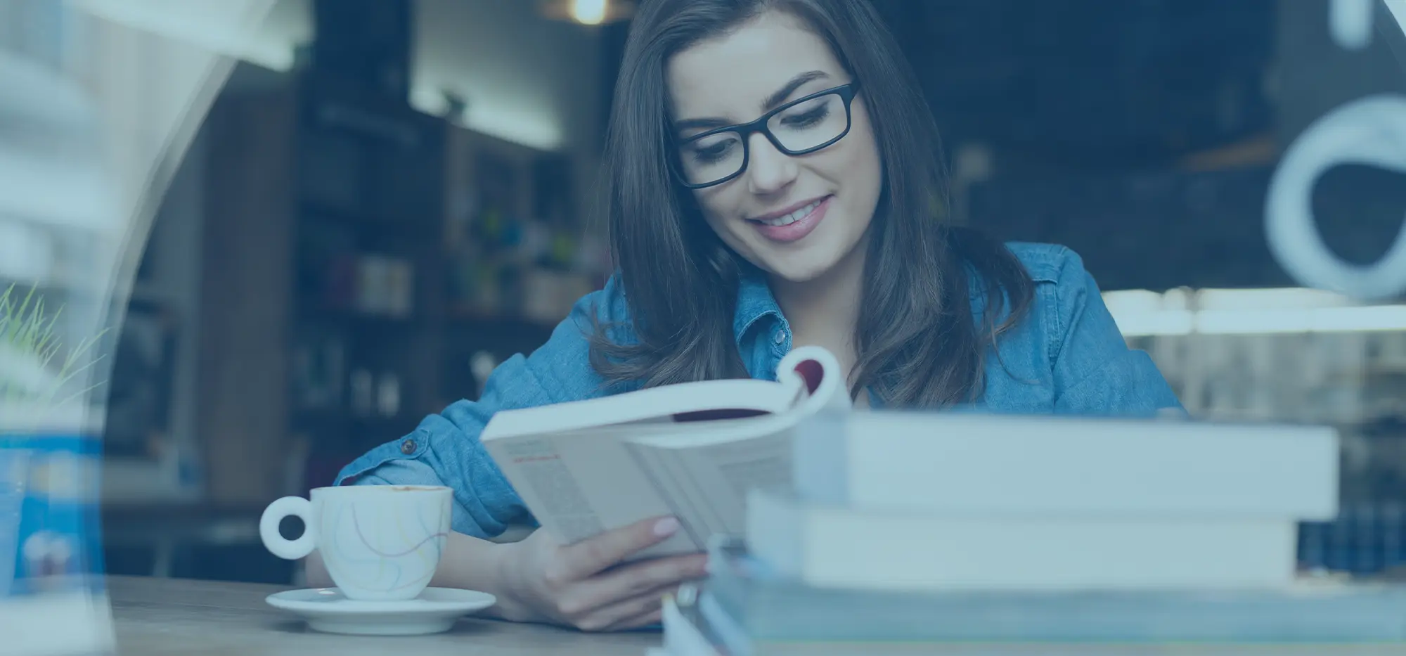 Dia do Livro: 6 dicas de leitura que ensinam a enriquecer